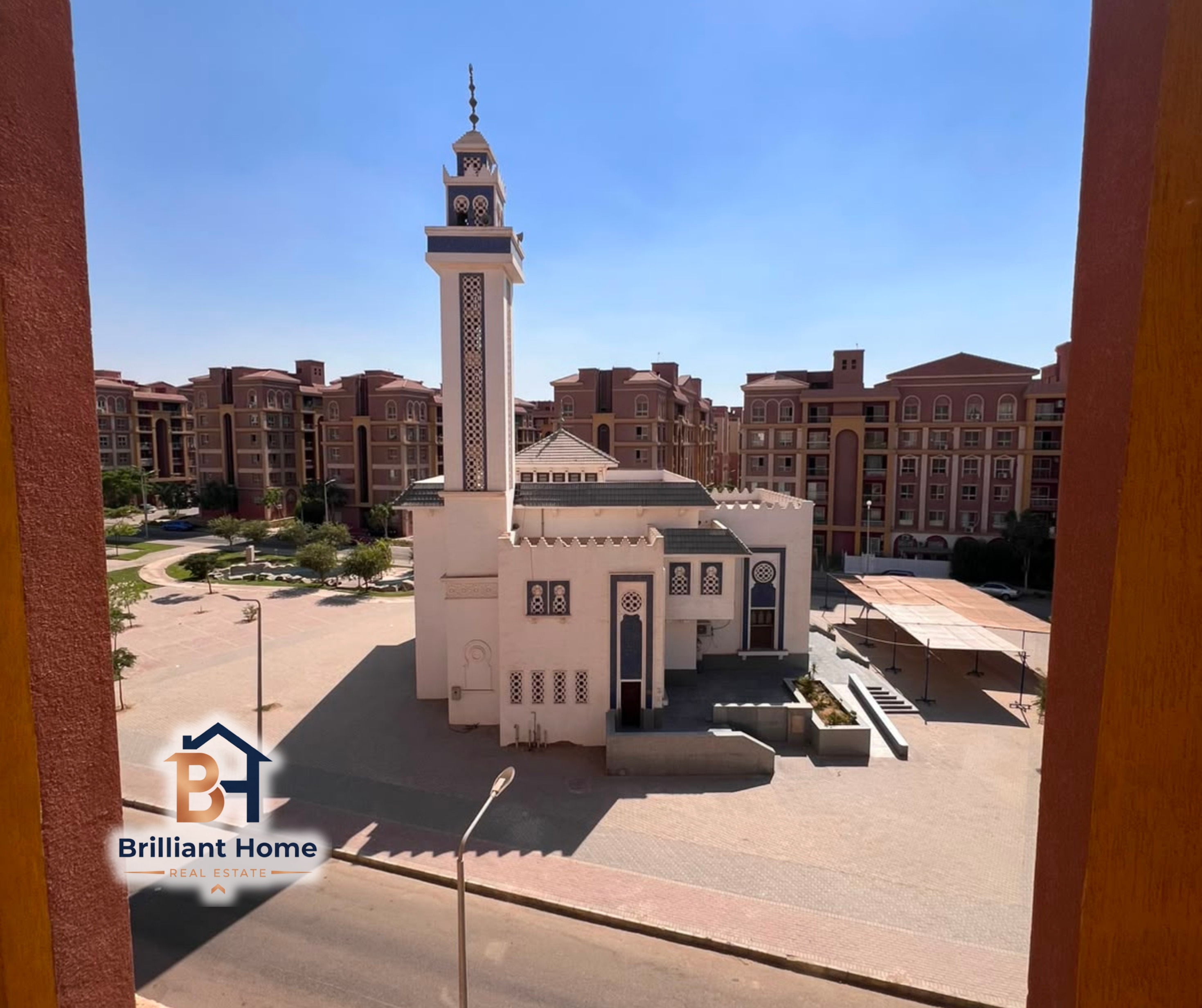 شقه فاضيه للإيجار كود ( 1037 )
